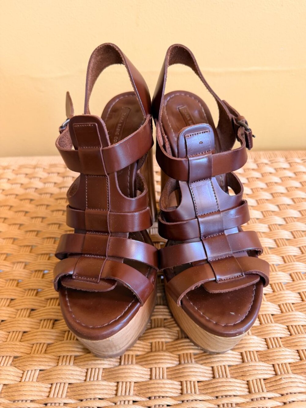 Women Zara Collection Brown Strapped Leather Sandals Size 8 - Picture 2 of 13